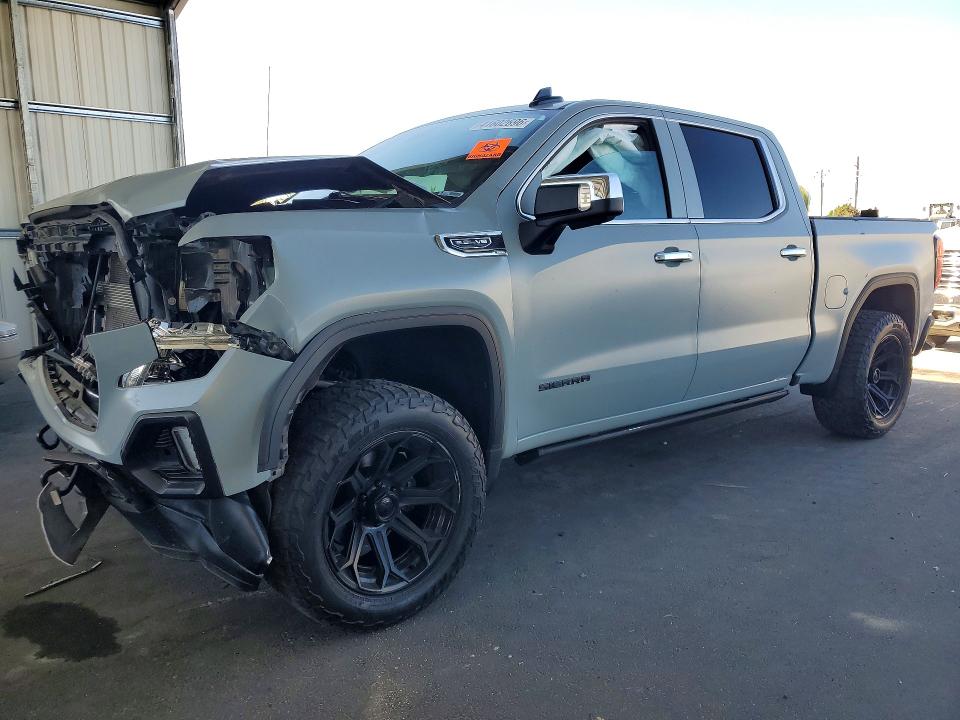 2020 GMC SIERRA K1500 SLT