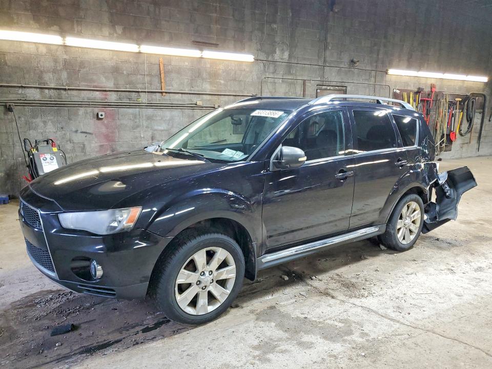 2010 MITSUBISHI OUTLANDER SE