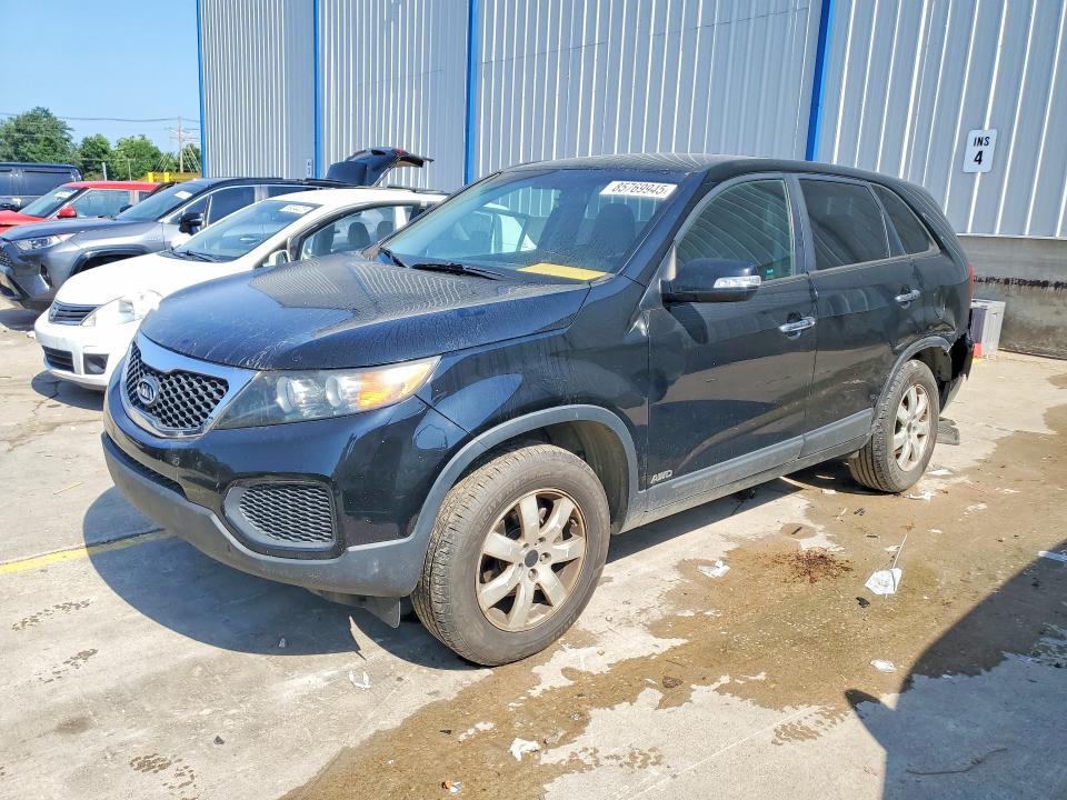 2011 KIA SORENTO LX