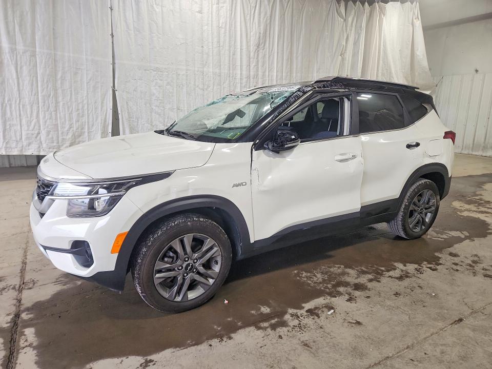 2022 KIA SELTOS S