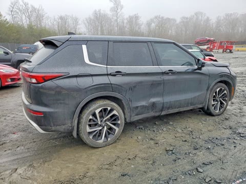 MITSUBISHI OUTLANDER SE 2024