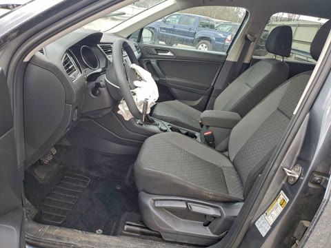 VOLKSWAGEN TIGUAN S 2020