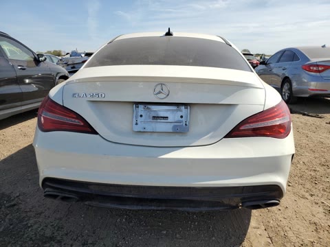 MERCEDES-BENZ CLA 250 2018