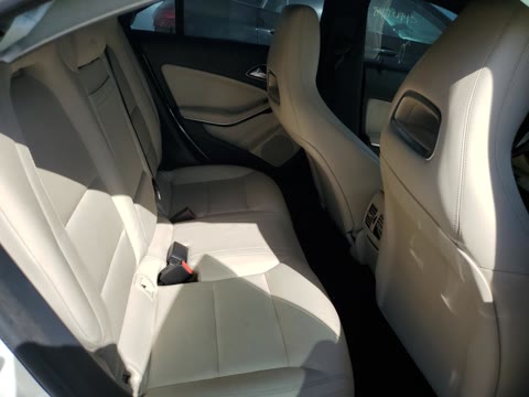 MERCEDES-BENZ CLA 250 2018