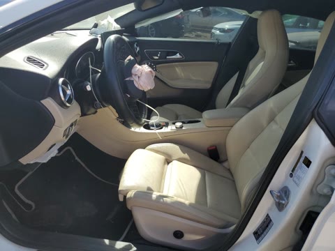 MERCEDES-BENZ CLA 250 2018