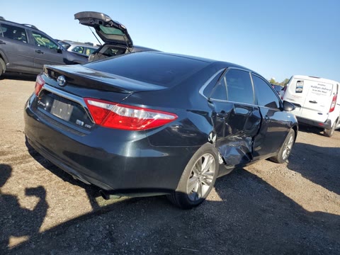 TOYOTA CAMRY HYBRID 2015