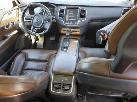 VOLVO XC90 T6 2018